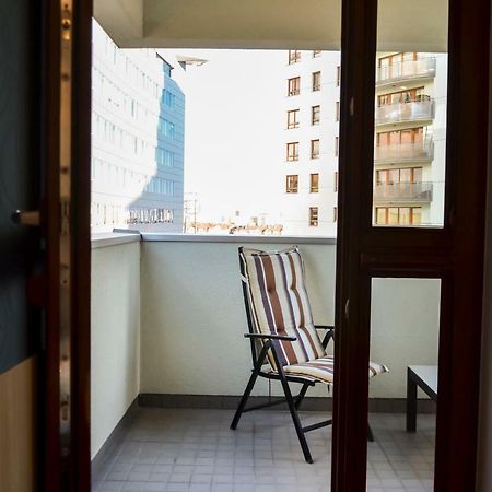 Aleja Wyscigowa 4C By Homeprime Varšava Exteriér fotografie